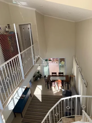 Imagem Casa em Condomínio à venda em Aldeia da Mata com 246m² 3 suítes, 4 vagas