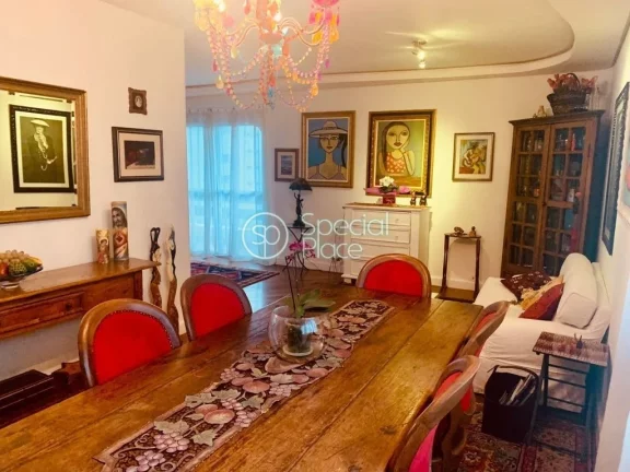 Imagem Cobertura duplex com 357m² na Vila Nova Conceição, próximo à Praça Pereira Coutinho. No primei...