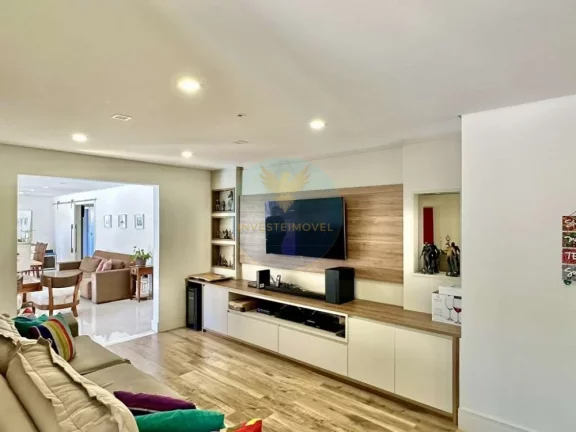 Imagem Casa 4 Suítes, sendo 1 térrea em terreno 1.001m2