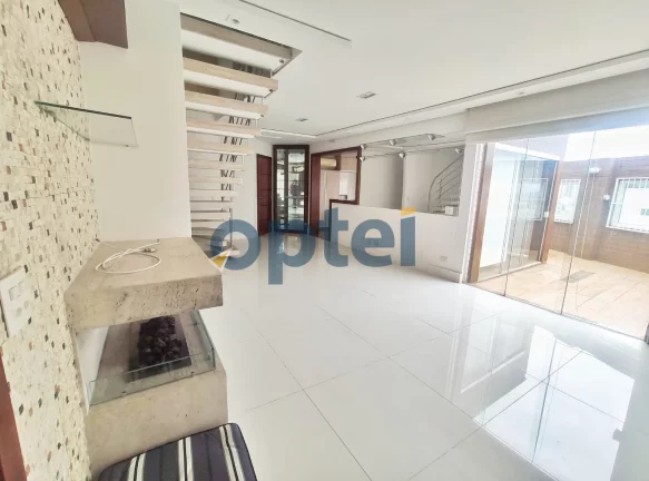 Imagem LINDA COBERTURA NO JARDIM DO MAR COM 176 M², LAREIRA, ÁREA COM CHURRASQUEIRA E SUÍTE MASTER