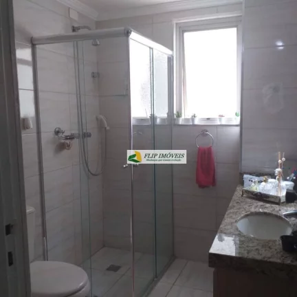 Imagem More em um apartamento com 144 m² ao lado do centro de convivências na melhor localização do Cambuí