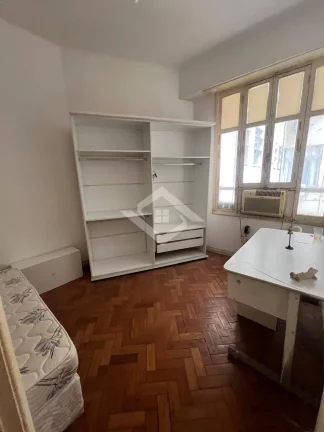 Imagem Apartamento tipo 3 Quartos original em Copacabana | Silêncio e Conforto
