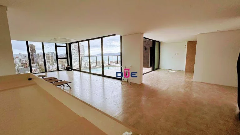 Imagem Cobertura com 4 dormitórios à venda, 320 m² por R$ 5.000.000,00 - José Menino - Santos/SP