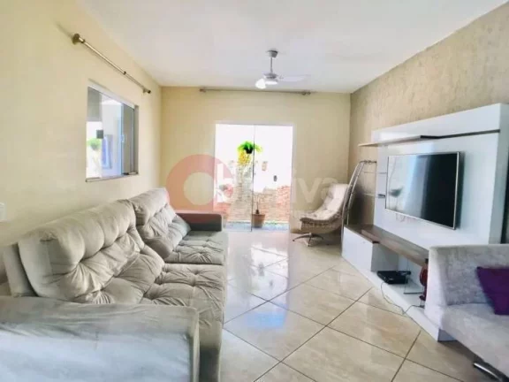 Imagem Casa com 5 dormitórios à venda, 360 m² por R$ 1.050.000,00 - Jardim Excelsior - Cabo Frio/RJ