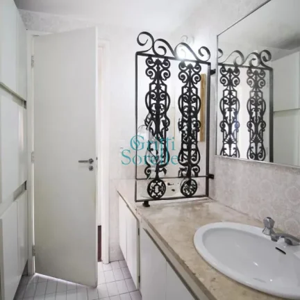 Imagem Apartamento à Venda no Itaim Bibi - São Paulo/SP.