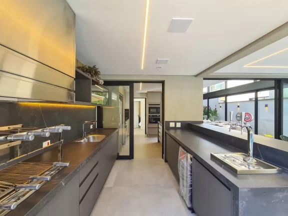 Imagem Casa com 5 dormitórios à venda, 409 m por R$ 8.500.000,00 - Riviera