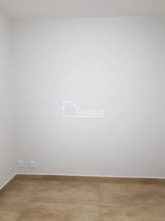 Imagem Seu Novo Lar no Jardim São Carlos: Conforto, Lazer e Localização Privilegiada!