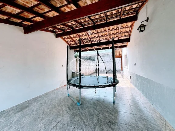 Imagem Não perca a chance de adquirir esse imóvel incrível! Casa ampla e moderna, localizada em um bairr...