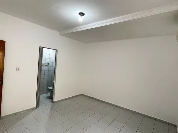 Imagem Casa à venda na Areia Branca com 3 quartos, sendo 1 suíte, PETROLINA - PE