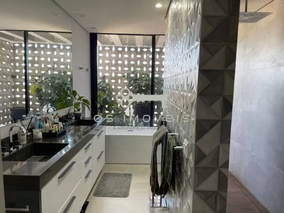 Imagem Casa à venda na Granja Viana com vista para o Golf e 4 suítes COND. FECHADO