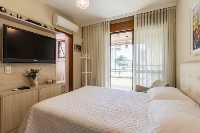 Imagem Apartamento à venda em Porto Alegre, Menino Deus, com 3 quartos, 110m2