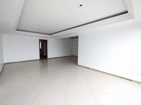 Imagem Viva com Elegância e Conforto: Apartamento de 4 Quartos no Coração da Cidade!