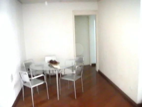 Imagem Apartamento à venda com 3 quartos, sendo 1 suíte, no condomínio Residencial Rembrandt, São Paulo - SP