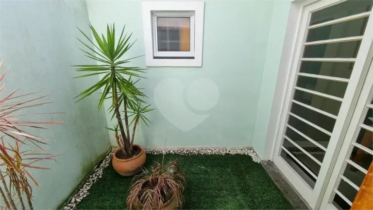 Imagem Casa à venda com 3 quartos, sendo 3 suítes, em Vila Sônia, São Paulo - SP
