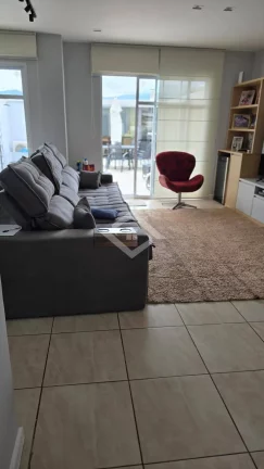 Imagem Casa Triplex Mobiliada no Jardins de Monet - 224m², Piscina Aquecida