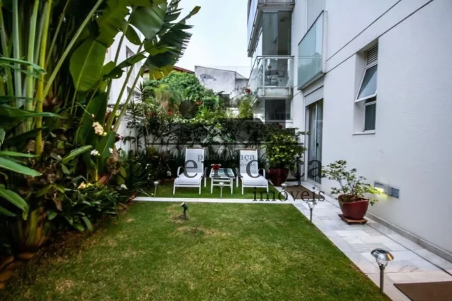 Imagem Maravilhoso Apartamento de 239m² no Alto de Pinheiros, próximo ao Parque Villa Lobos.