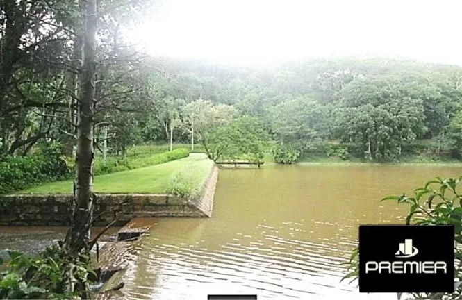 Imagem EXCELENTE CASA COM 3 QUARTOS (1 SUÍTE) - CONDOMÍNIO FAZENDA CAMPO VERDE EM JUNDIAÍ/SP - R$ 1.500.000,00