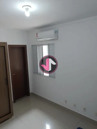 Imagem Casa dos Sonhos à Venda em Cuiabá  Condomínio Malibu Residence Encante-se com esta casa moderna...