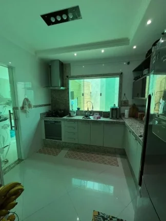 Imagem Sobrado com 5 dormitórios à venda, 300 m² por R$ 1.200.000,00 - Jardim Quaresmeira - Suzano/SP