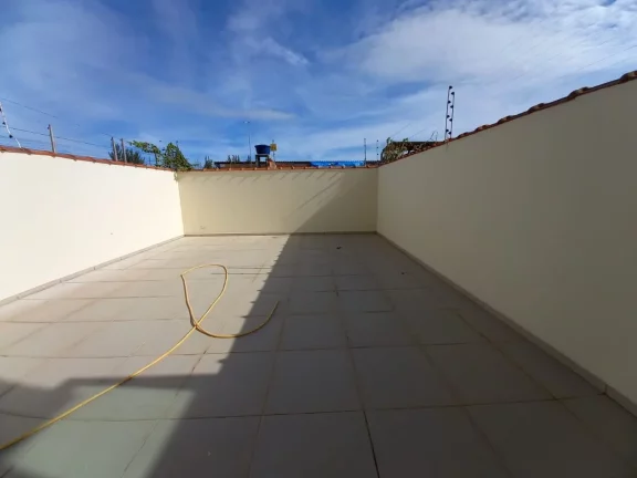Imagem Sobrado com 2 dorms, Balneário Tupy, Itanhaém - R$ 362 mil, Cod: 1473