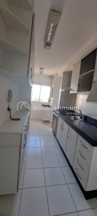 Imagem Lindo apartamento à venda em condomínio com 3 quartos aconchegantes com armários embutidos. Cozin...