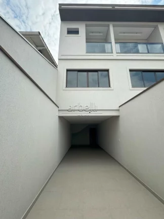 Imagem Sobrado com 135 M² com 3 dormitórios sendo 1 suíte, sala, lavabo, copa, cozinha, área de serviç...