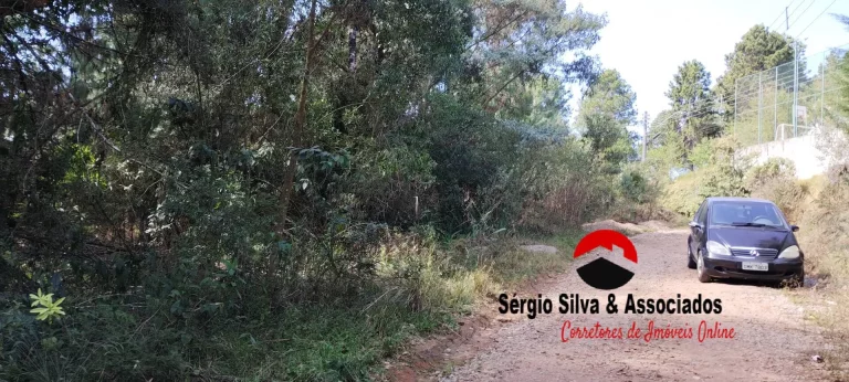 Imagem Terreno a Venda na Região do Alta da Boa Vista em Campos do Jordão -SP.