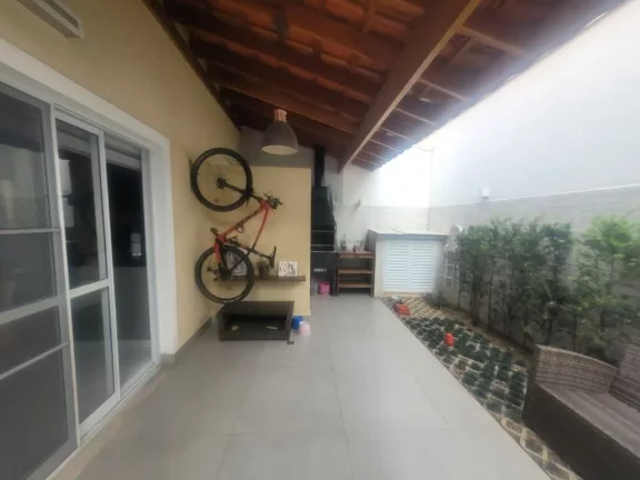 Imagem Sobrado com 2 dormitórios à venda, 89 m² por R$ 850.000,00 - Jardim Carlos Cooper - Suzano/SP