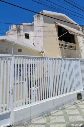Casa à venda no Siqueira Campos: 3 quartos, 2 banheiros, 2 salas - Imperdível!