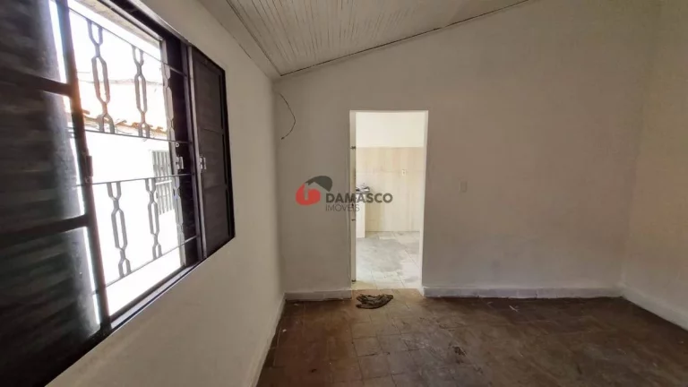 Imagem Casa com 1 quarto, Vila Califórnia - São Paulo