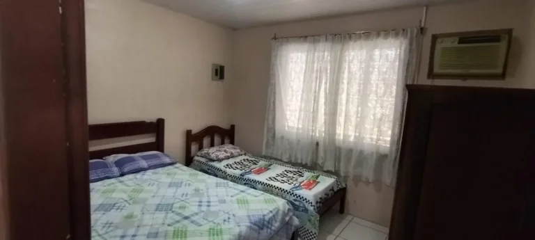 Imagem Aluguel de Temporada Casa de 4 dormitórios no Bairro Armação de Penha SC