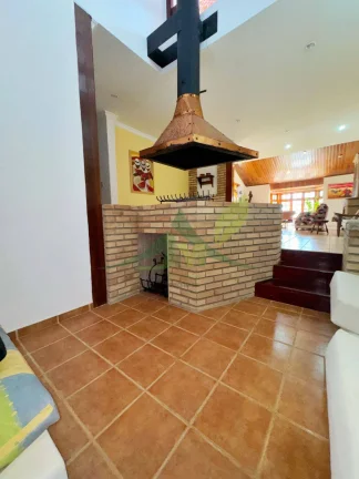 Imagem Linda Chácara Pé na Água à Venda em Piracaia – Represa