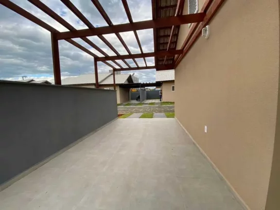 Imagem Casa na praia Mobiliada em condomínio com 2 dormitórios sendo 1 suíte e 1 vaga em Barra Velha - SC