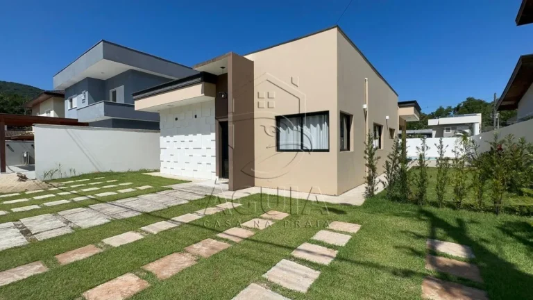 Imagem Linda casa no condomínio Lagoinha!!