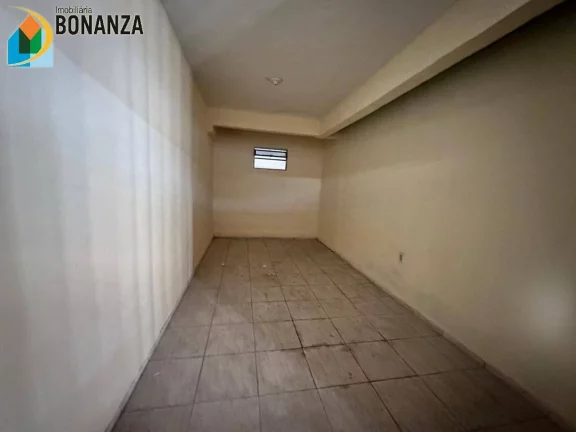 Imagem Casa com 02 quartos para Alugar no Bairro Presidente Kennedy