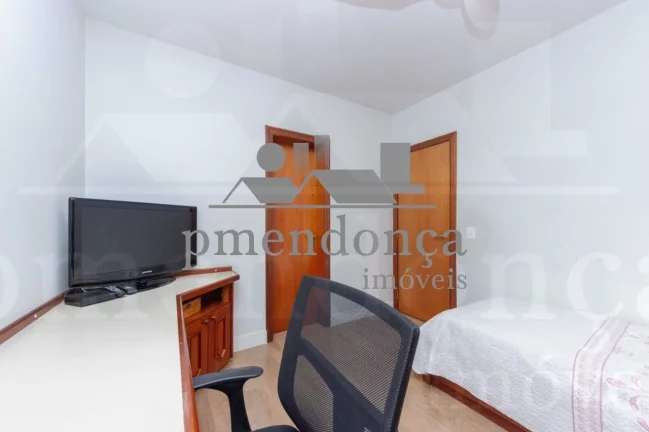 Imagem Apartamento com 184,50m² e excelente localização em Perdizes, 4 quartos (2 suítes) e 3 vagas.