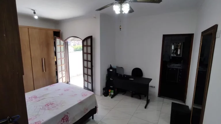 Imagem Sobrado para Venda em Santo André / SP no bairro Jardim Utinga