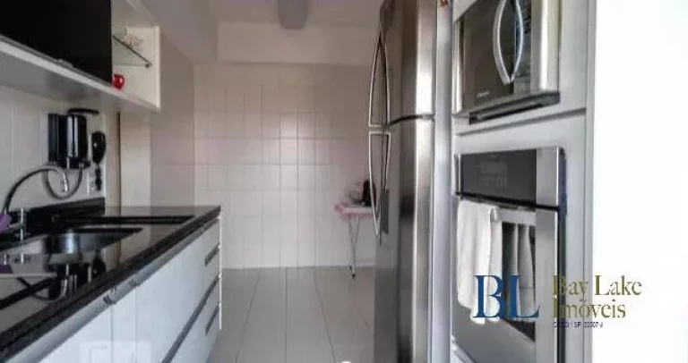 Imagem Vende Apartamento Na Rua Taquari 3 Dormitórios - Sacada Com Churrasqueira!!