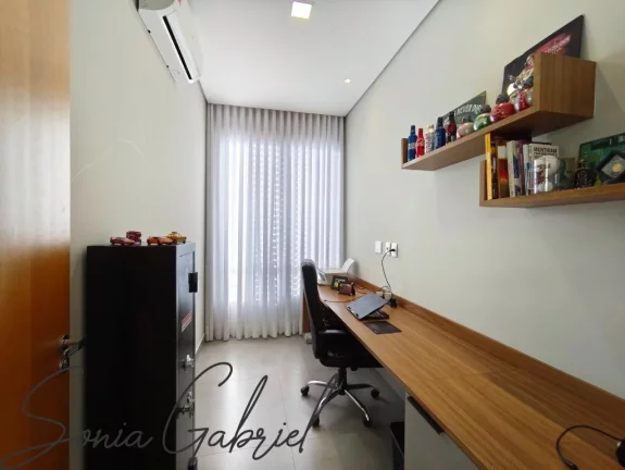 Imagem Venda de Casa em Condomínio de Alto Padrão em Vinhedo-SP - 3 Quartos, 3 Suítes, 2 Salas, 4 Banheiros, 6 Vagas, 272m². Imagem Venda de Casa em Condomínio de Alto Padrão em Vinhedo-SP - 3 Quartos, 3 Suítes, 2 Salas, 4 Banheiros, 6 Vagas, 272m².