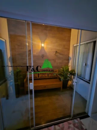 Imagem Casa para Venda em Limeira, Jardim dos Jequitibás, 3 dormitórios, 1 suíte, 1 banheiro, 1 vaga