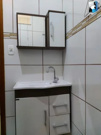 Imagem Casa a venda no Centro de Tatuí a 200m da praça da Matriz.