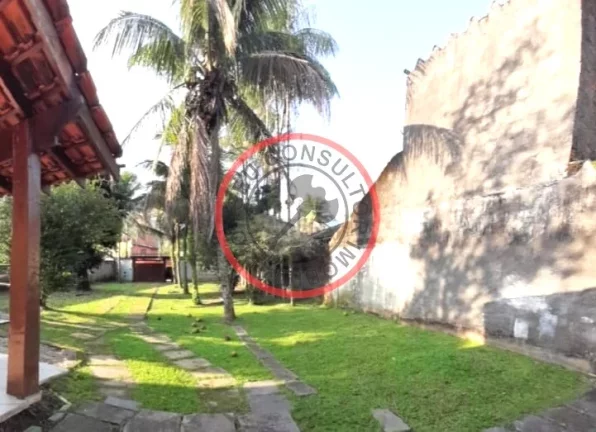 Imagem CASA COM 4 QUARTOS AREA GOURMET ,1 FLAT INDEPENDENTE , LAVANDERIA, AMPLO JARDIM E ESTACIONAMENTO ,ACEITA PERMUTA DE IMOVEIS