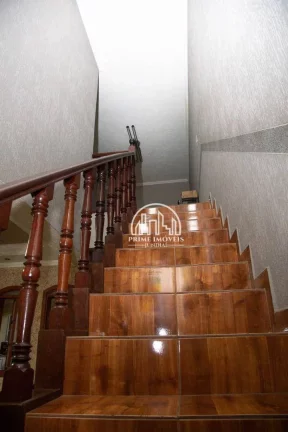 Imagem Ótimo sobrado de 350m² com 3 dorm. e 2 suítes - Cidade Nova, Jundiaí/SP