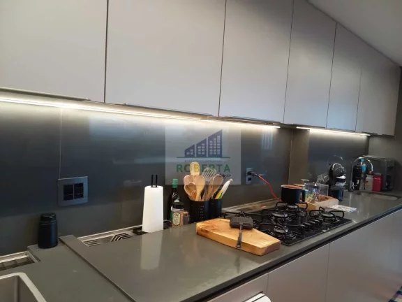 Imagem APARTAMENTO À VENDA EM PINHEIROS COM 2 DORMITÓRIOS