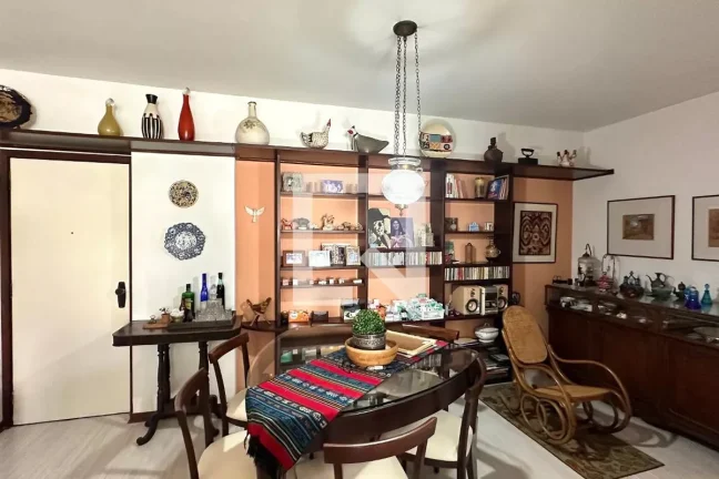 Imagem Apartamento à Venda - Leblon, 2 Quartos, 85 m2