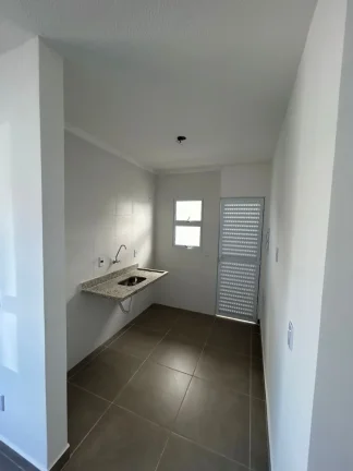 Imagem Casa 2 Dormitórios na Região do Alto da Boa Vista- Sorocaba/SP
