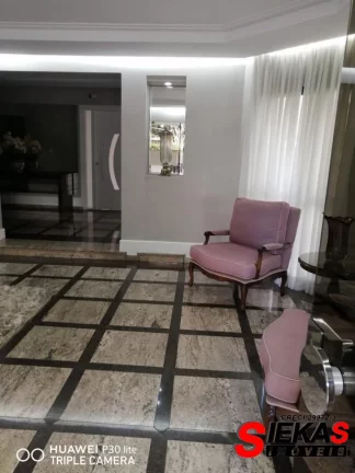 Imagem Apartamento de luxo no coração do Tatuapé: 4 quartos, 4 suítes, 2 salas, 8 vagas de garagem e 228m² - São Paulo-SP