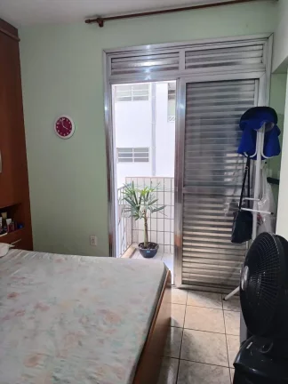 Imagem APARTAMENTO COM ÓTIMA LOCALIZAÇÃO,COM VISTA LATERAL PARA O MAR