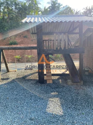 Imagem Chácara à venda em Balneário Piçarras-SC, com 3 dormitórios e 20.000 m² Adriano Carpes Imóveis vende
