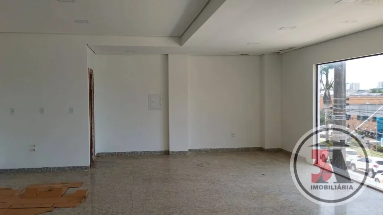 Imagem Salas comerciais 45m2, 70m2 ou 120m2(Ao lado HB)